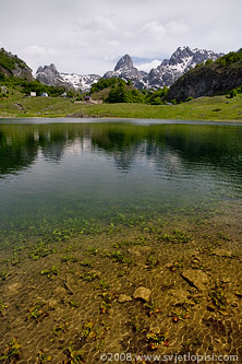 Bukumirsko jezero by Vladimir Popović